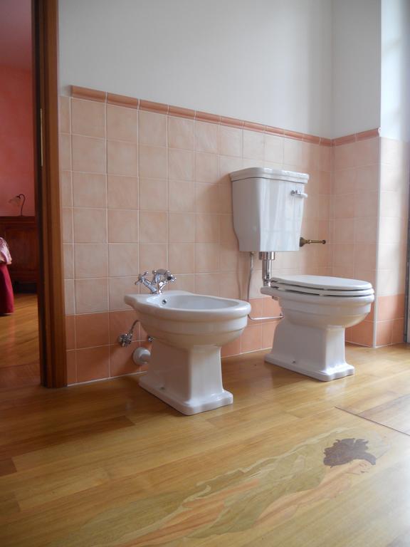 Beb Villa Aurora Карманьйола Екстер'єр фото